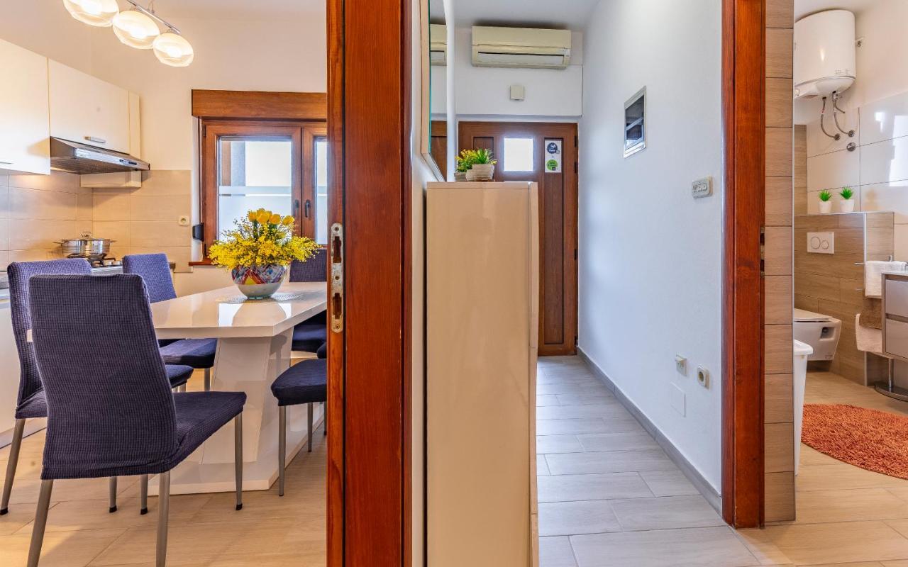 فيلا Sweet House With Free Parking بولا المظهر الخارجي الصورة