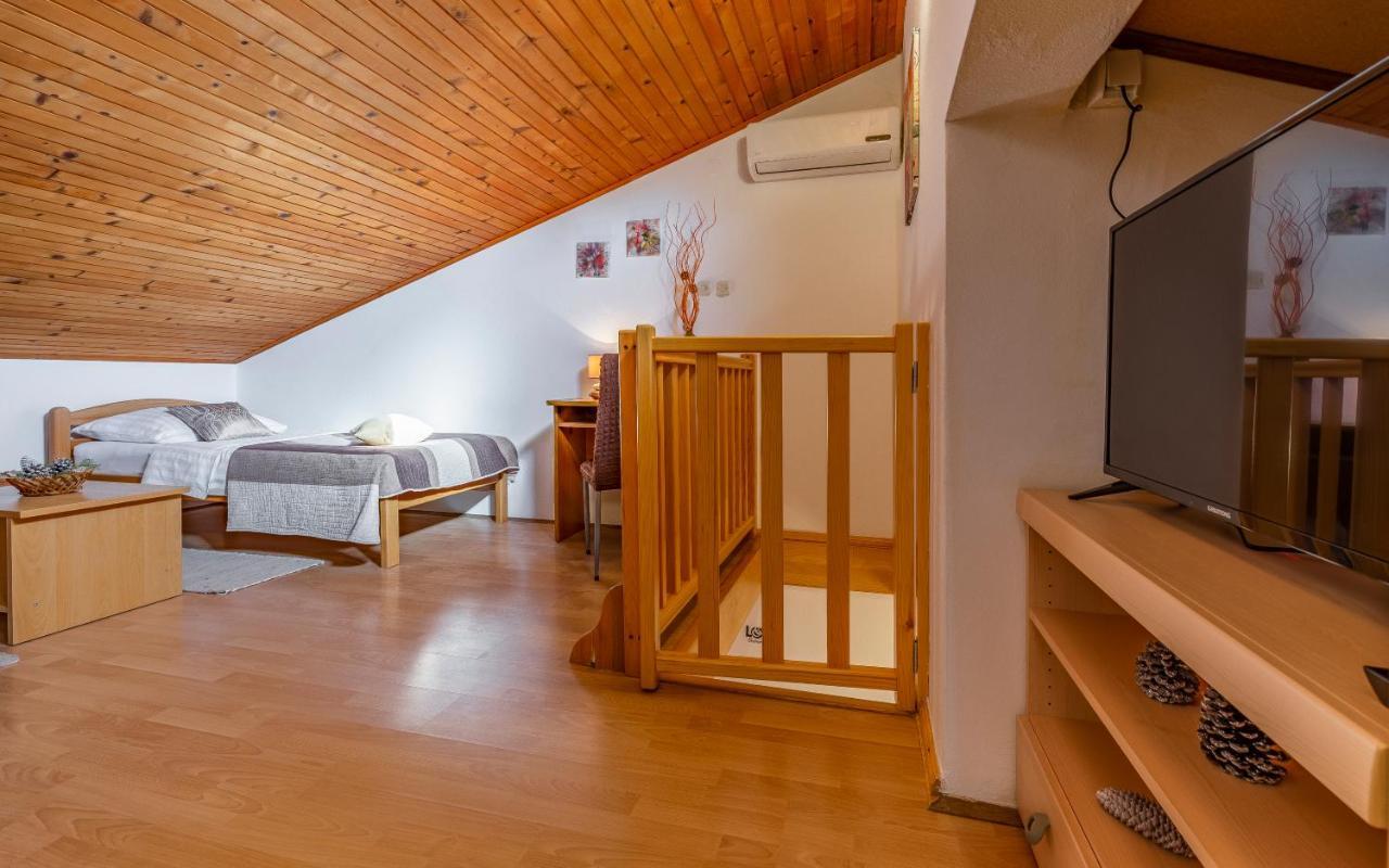 فيلا Sweet House With Free Parking بولا المظهر الخارجي الصورة
